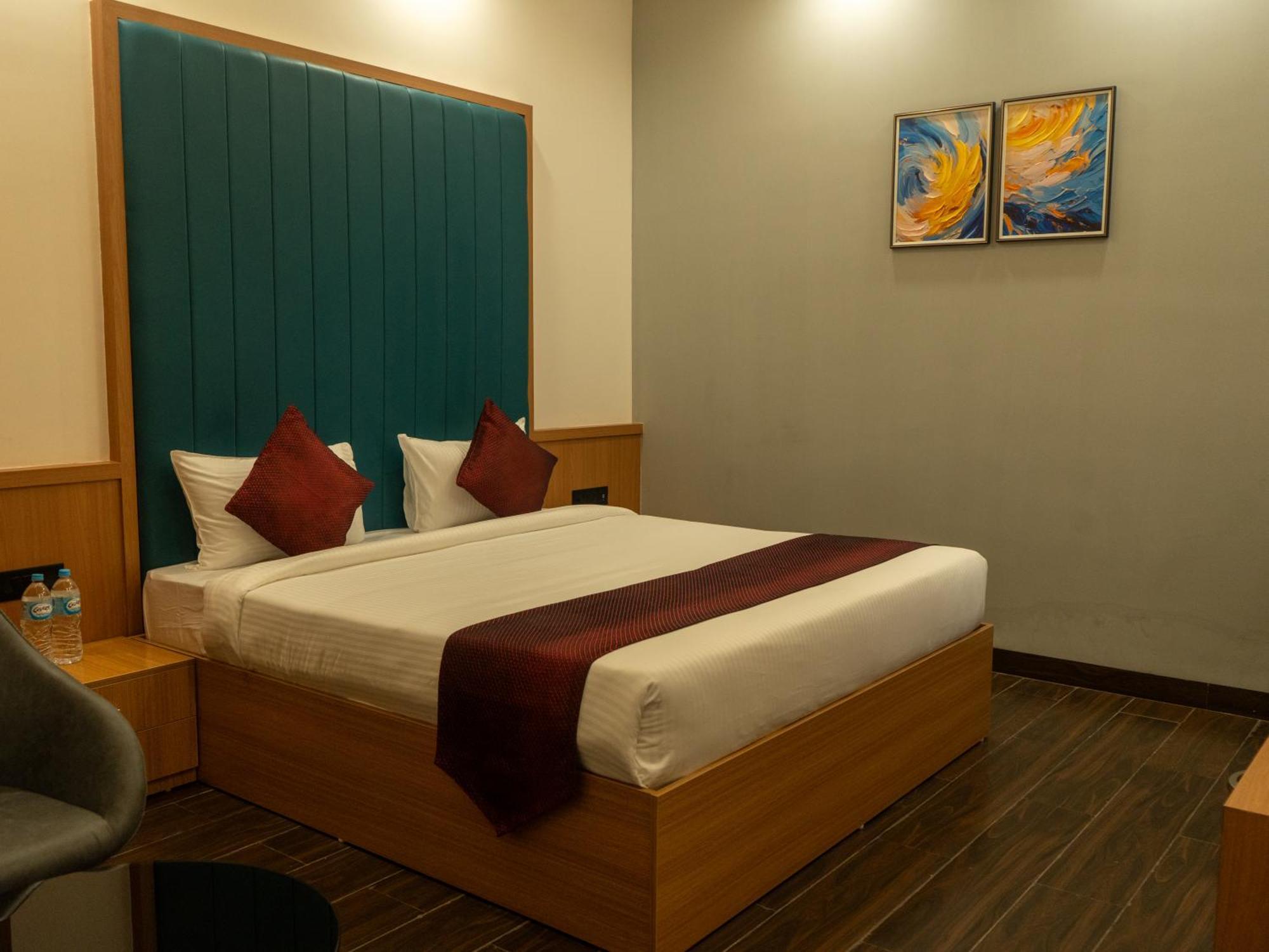 Hotel Alba Inn, Indore Exterior photo