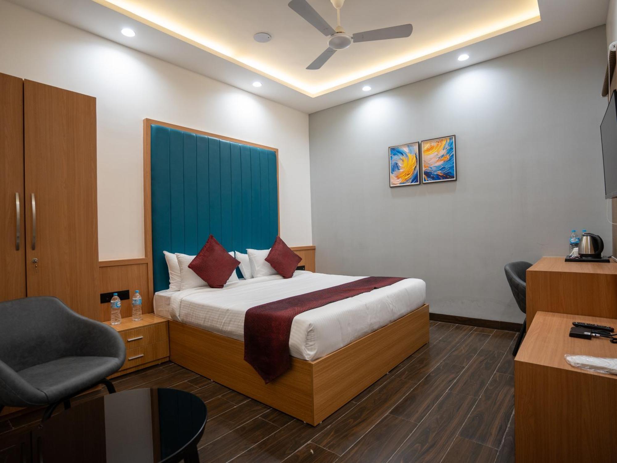 Hotel Alba Inn, Indore Exterior photo